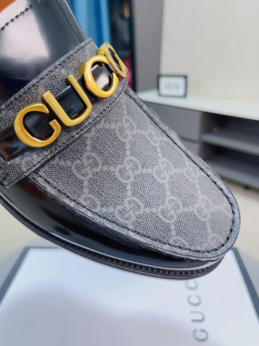 Men's shoes 💰580🌸🌸【GUCCI】 (High-end Niuli) New 🍀Gucci* - top version Gucci classic casual leather shoes! It is made of imported original cowhide and has a comfortable first layer of cowhide lining! Original wear-resistant rubber outsole! High quality products! Code number 38-44!